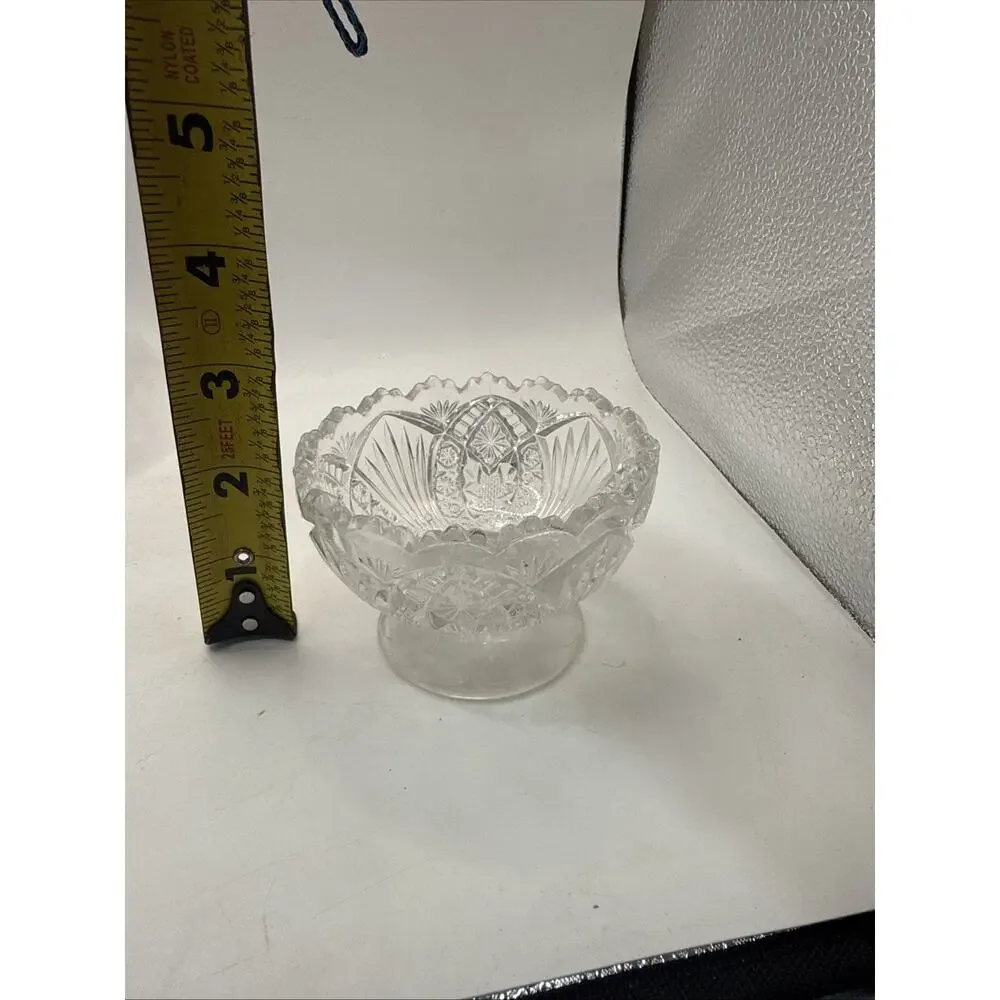 Vintage Set of 4 Footed Glass Dessert Berry Bowls Starburst Fan Pattern 4” *